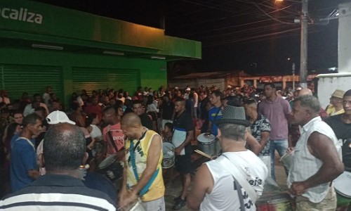 Bloco das Piranhas Pé na Bosta promete agitar o CarnaValença 2025